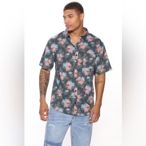 Blurred Short Sleeve Woven Top - Black